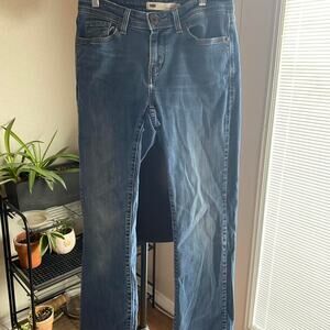 Levi's Women's Curvy 529 Bootcut blue jeans Size 8 Classic 5 pocket Capsule